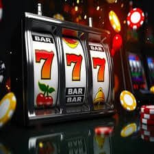 uuu88com မိုဘိုင်းအက်ပ် ဖြင့် Myanmar ကစားသမားများ Slots နှင့် Sportsbook ကစားနေသောမြင်ကွင်း
